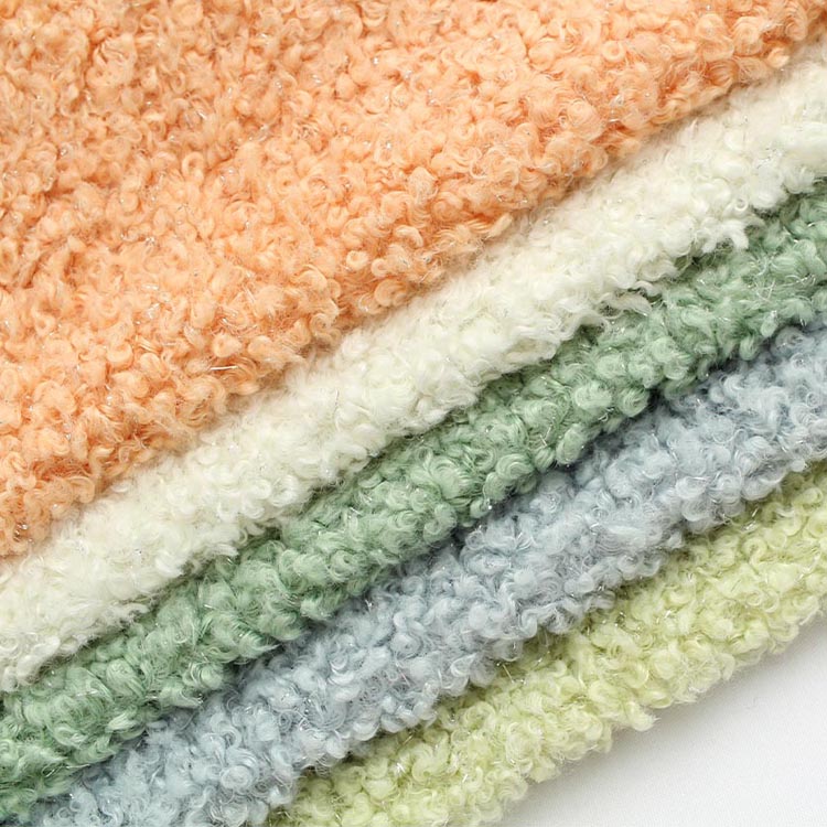 Mengapa Kain Wol Ditetapkan Menjadi Kain Pilihan untuk Pakaian dan Interior Premium?